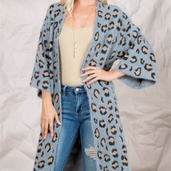Leopard Print Super Soft Fuzzy Cardigan - Picture 3 of 9